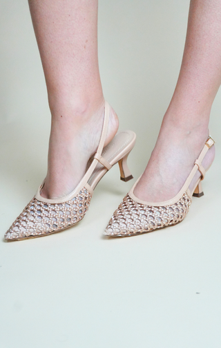 Décolleté slingback intrecciato beige