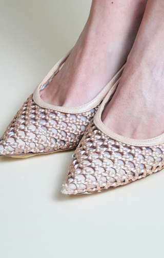 Décolleté slingback intrecciato beige