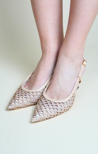 Décolleté slingback intrecciato beige