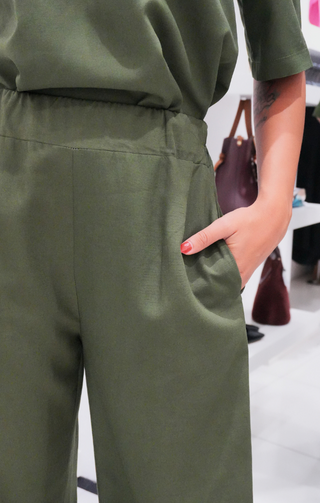 Pantalone in viscosa palazzo verde militare