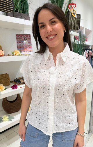 Camicia in pizzo Sangallo bianca