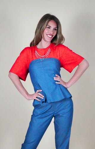 Top a fascia effetto denim