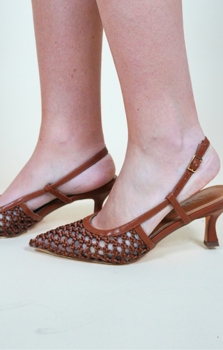 Décolleté slingback intrecciato cuoio