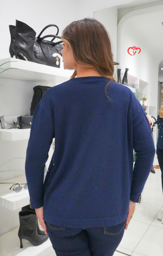 Maglia con perle blu