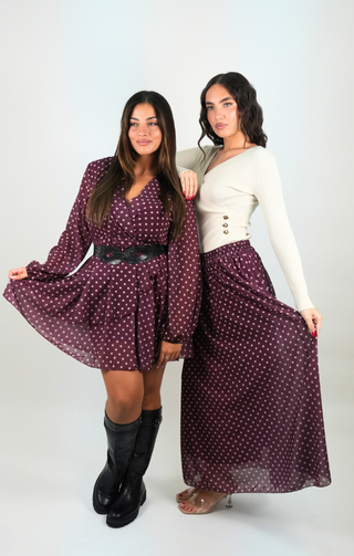Abito a pois bordeaux