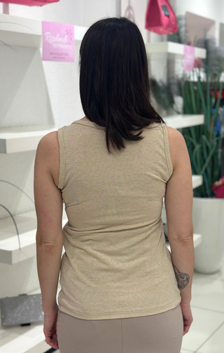 Canotta woman