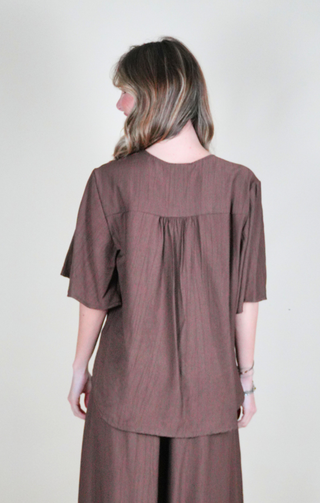 Blusa a "V" marrone