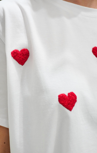 T-shirt con cuori  bianca