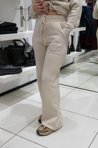 Coordinato in maglia beige