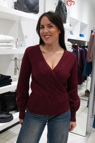 MAGLIA INCROCIATA A COSTE CON COLLO A "V" BORDEAUX